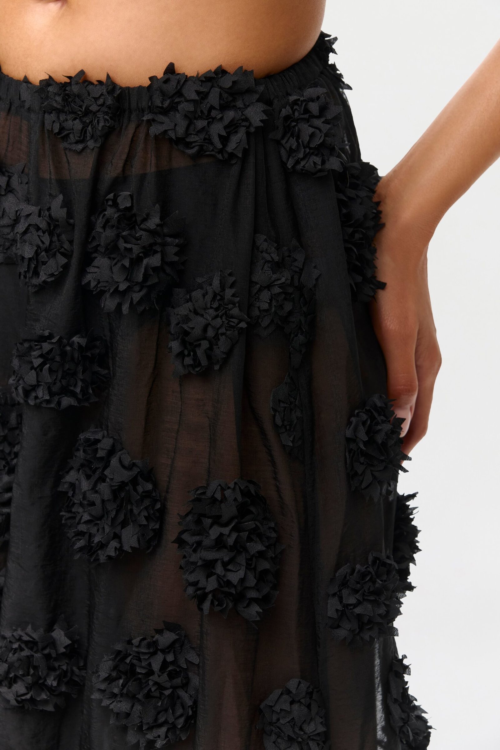 Floral Appliqu?? Wide Leg Pants - Image 8